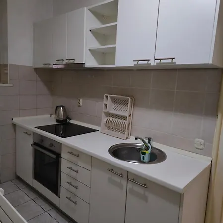 Sg, Apartment